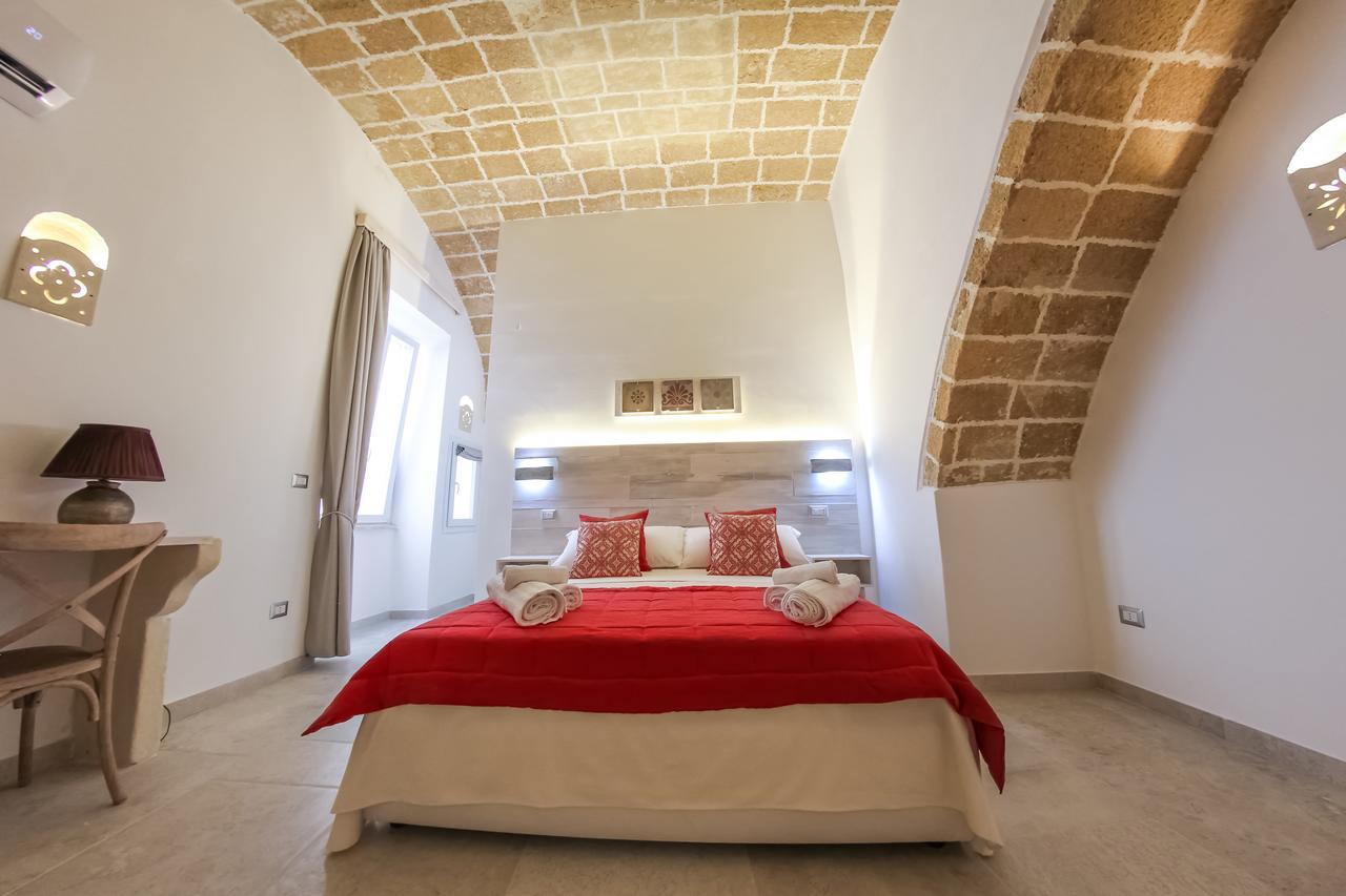 Clara Domus Bed & Breakfast Gallipoli Exterior photo